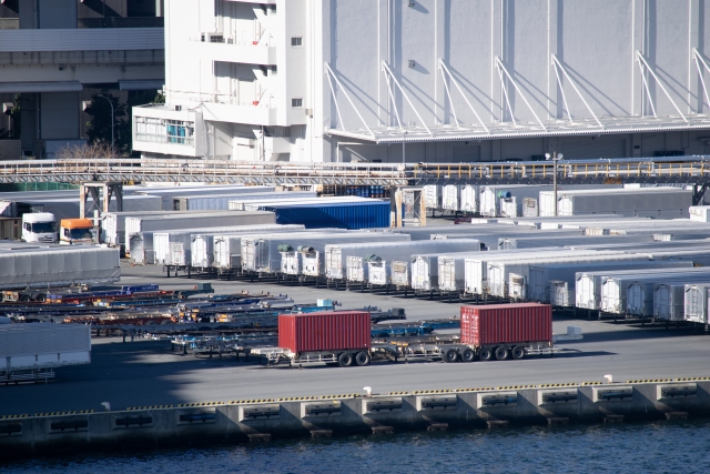 総合物流会社 様